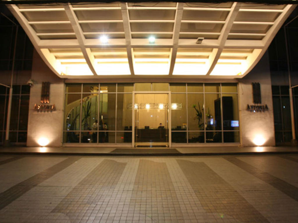 アストリア プラザ ホテル マニラ市 エクステリア 写真